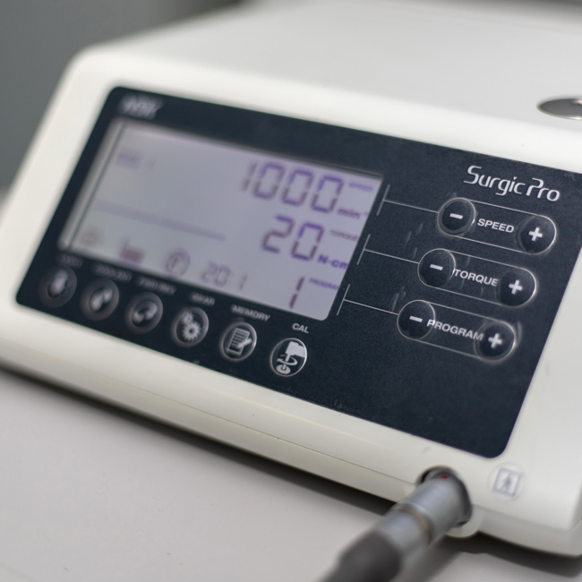 aparatología para implantes